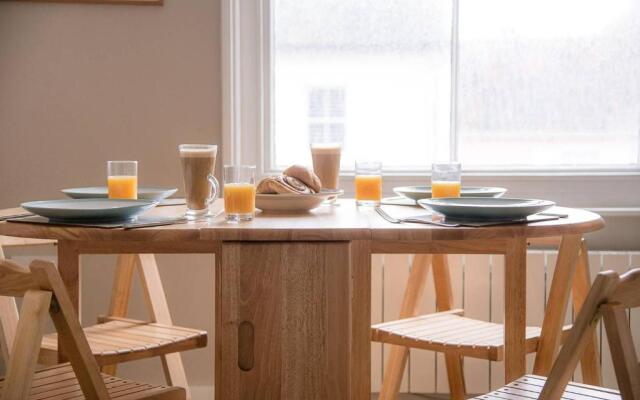 Serendipity, an apartment on the high street!