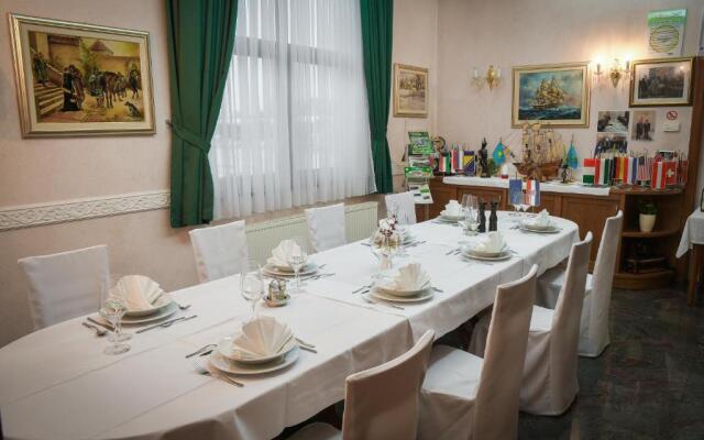 Hotel Kralj