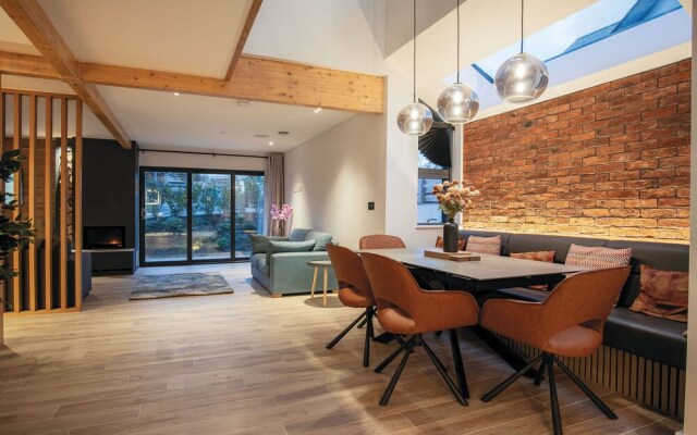 Ty Cyfoes - Luxurious 4 Bedroom - St. Florence