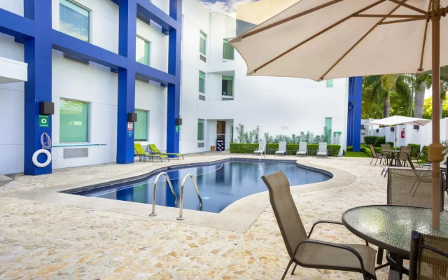 Holiday Inn Express San Jose Forum by IHG