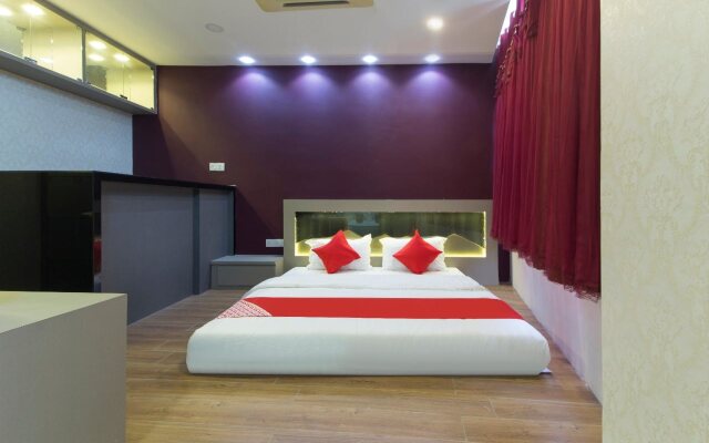 Top Garden Hotel