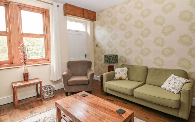 13 Hope Road, Hope Valley