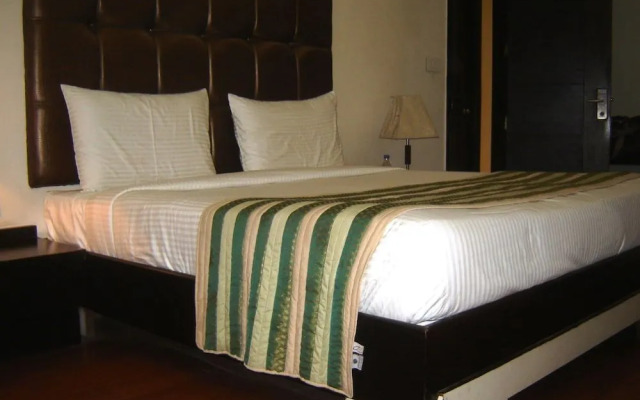 Hotel Anand Retreat