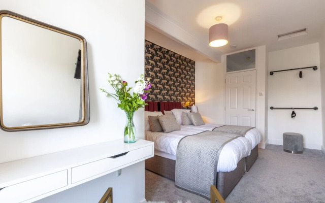 Wyndham Square Apartments by K Boutique