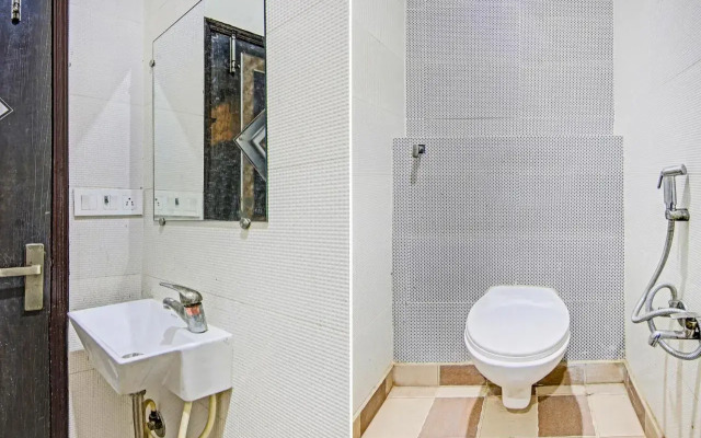 OYO Flagship 70288 Rk Home Stay