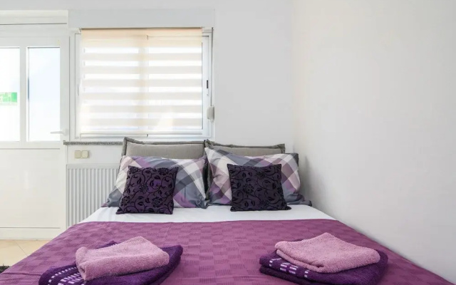 Apartments Adria
