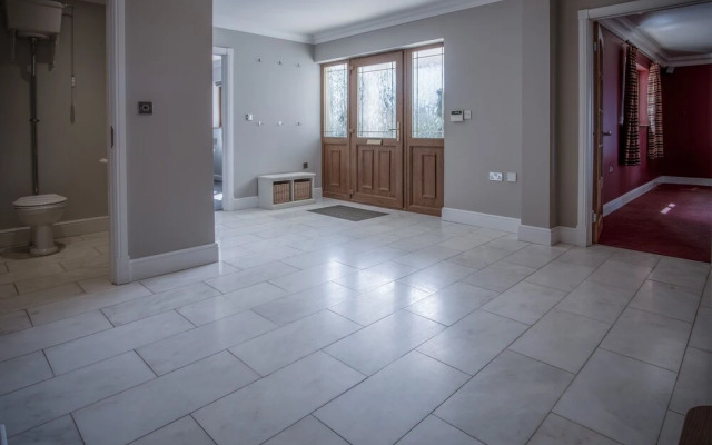 Knights Rest - 4 Bedroom - Princes Gate