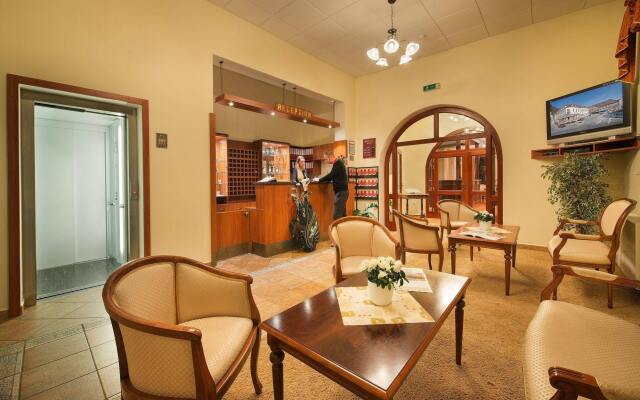 Hotel Podhrad