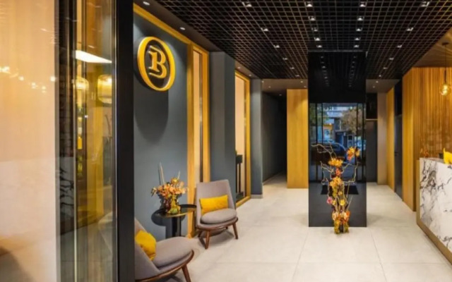 B1 Downtown Hotel