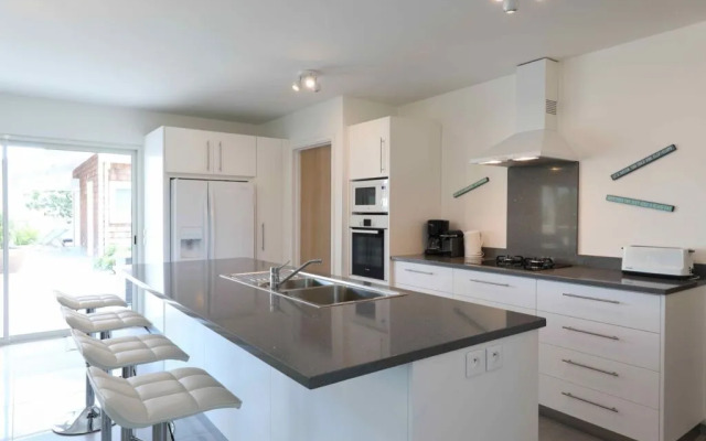 Dream Villa Grand Fond 889