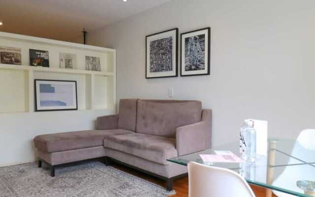 w Elegant Loft Near Boardwalk in Barranco