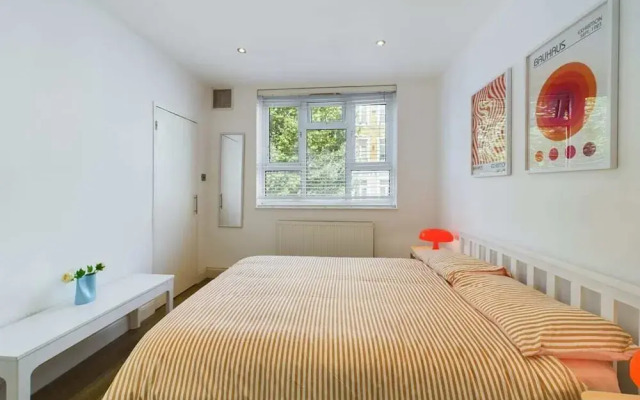 The Earl's Court Hideaway - Warm 3bdr House
