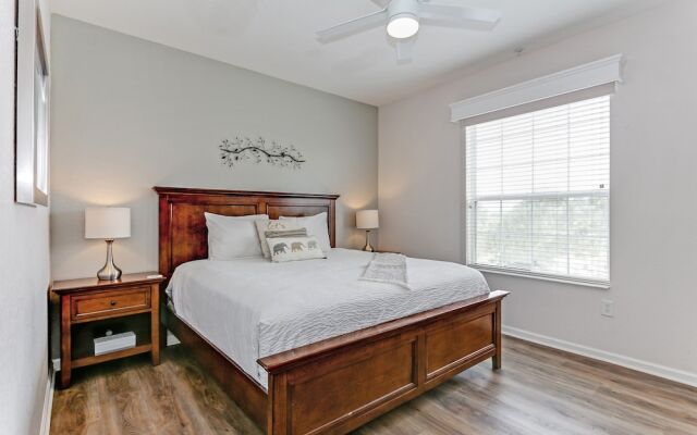 Casa Maria Luxurious 3 Bedroom Condo by RedAwning