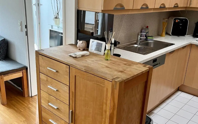 Dachgeschosswohnung mit kostenlosem Parkplatz !