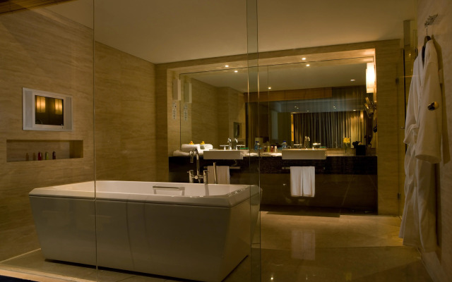 Crowne Plaza Tianjin Binhai by IHG