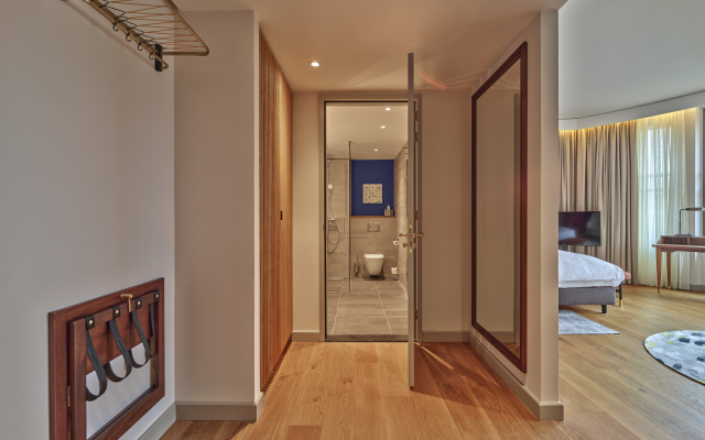 voco The Hague by IHG