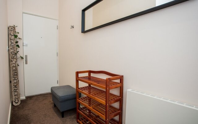 1 Bedroom Flat in Islington Sleeps 4