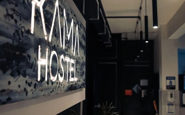 Kama Central Park Hostel