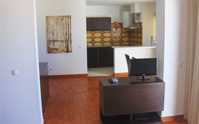 A02 - Pool at the City Gate Apartment
