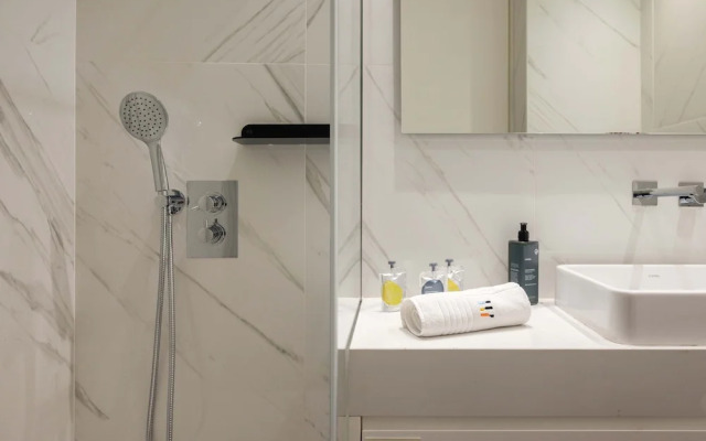 Liiiving in Porto - The Prestige Apartment 1F