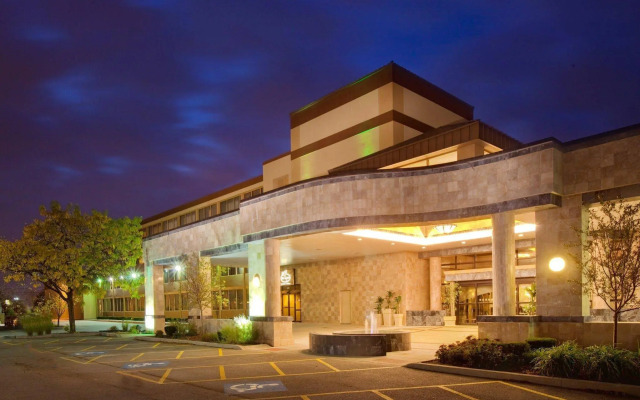 Holiday Inn Chicago North Shore by IHG