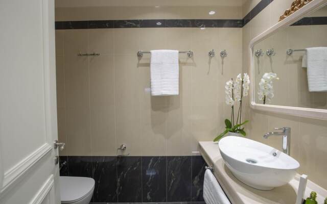 VK Luxury Suites - Private Parking - Adults Only
