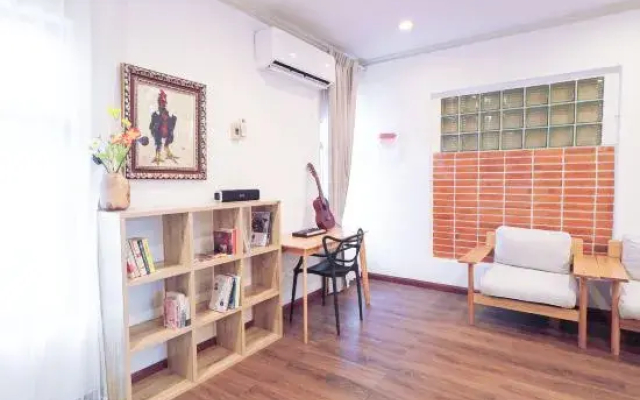 Ratchada Retreat