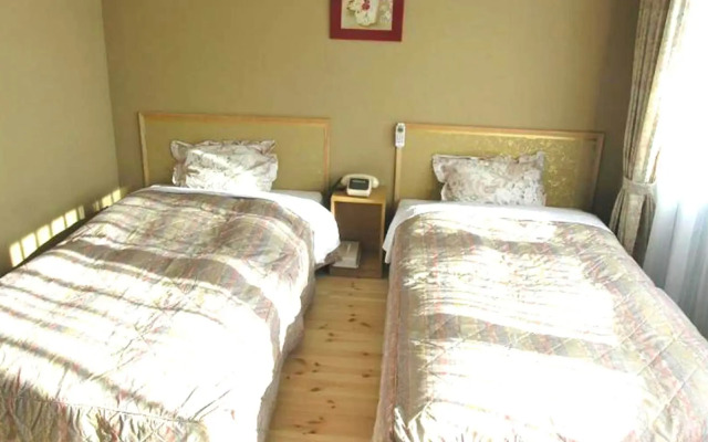 Minshuku Inn Shirahama Ekinoyado