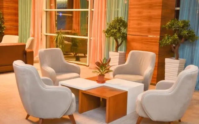 Ozgobek Ronesans Hotel De Luxe