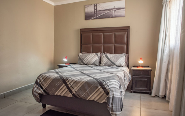 Rusty Estate - Self Catering