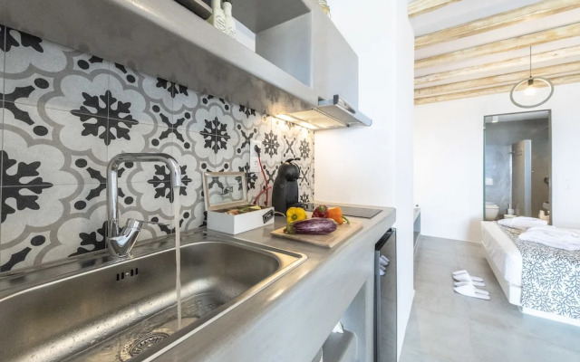 Aelia Suites Milos