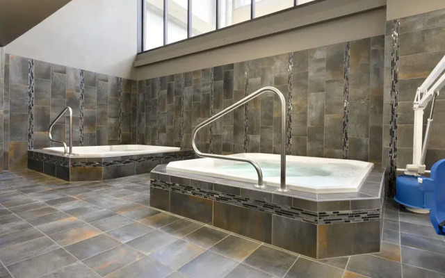 Radisson Hotel Fargo