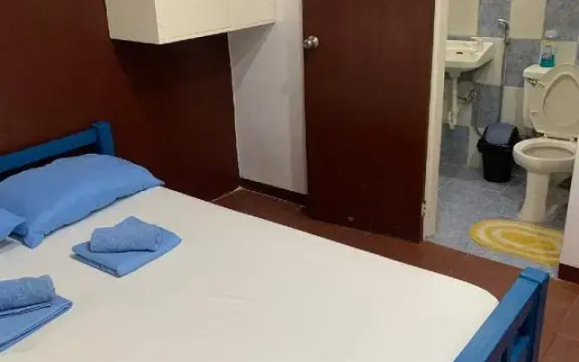 Jiji's Hostel