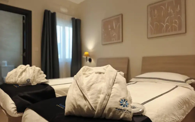 Veduta ta' Pinu Holiday Residences
