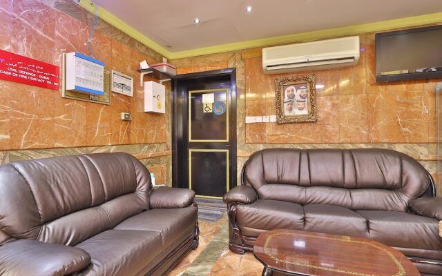 OYO 261 Remas Hotel Apartment