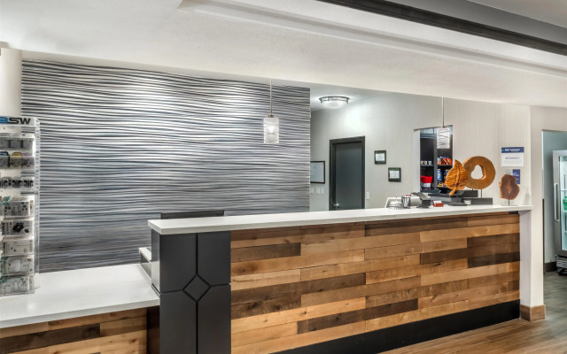 Best Western Plus Liberal Hotel & Suites