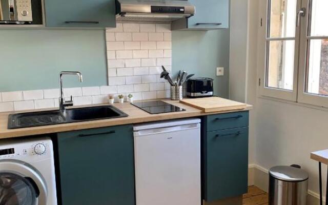 LE DUMON 4 - Studio NEUF LUMINEUX CALME - WiFi - GARE 200m