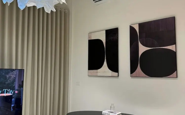 The Train Street Residence Ly Nam De