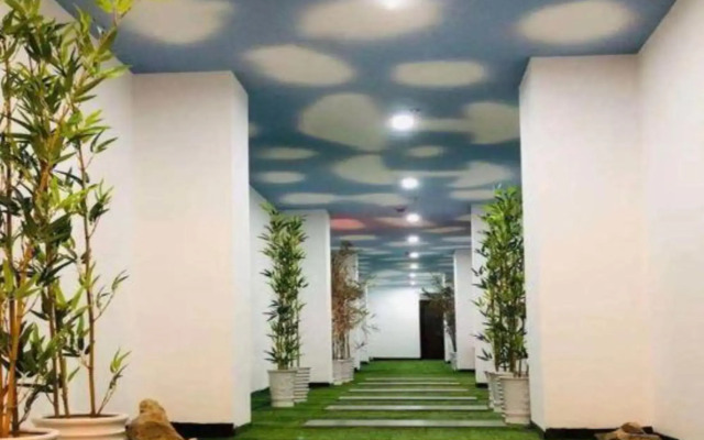 Dongguan H Art Hotel