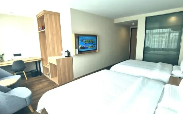 GreenTree Inn Nantong Haimen Zhengyu Town Government