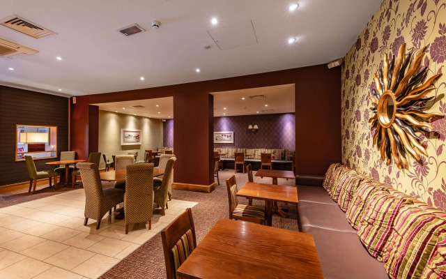 Milestone Peterborough Hotel A1M, Sure Hotel Collection