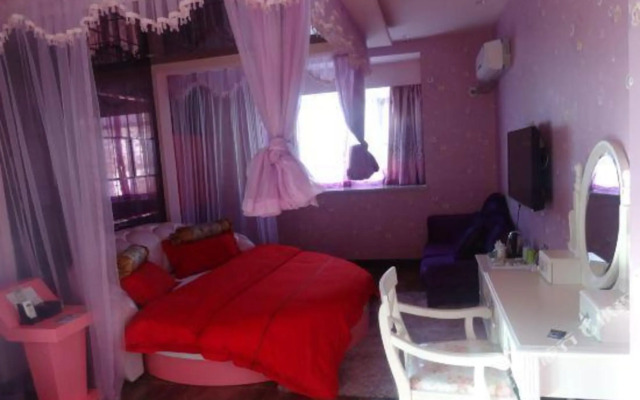 Century Jinyuan Holiday Inn Shennongjia