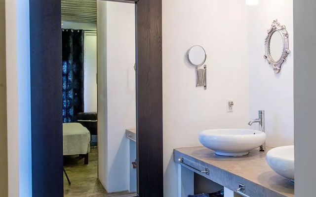 PM78 Boutique Apartments