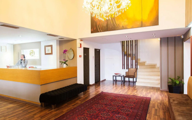 Galaxy Hotel