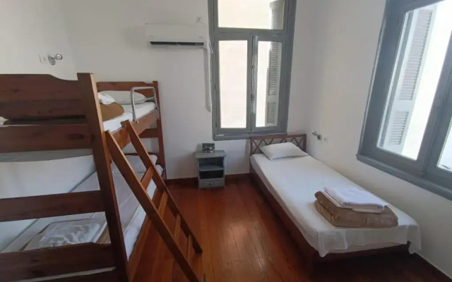Dioskouros Hostel