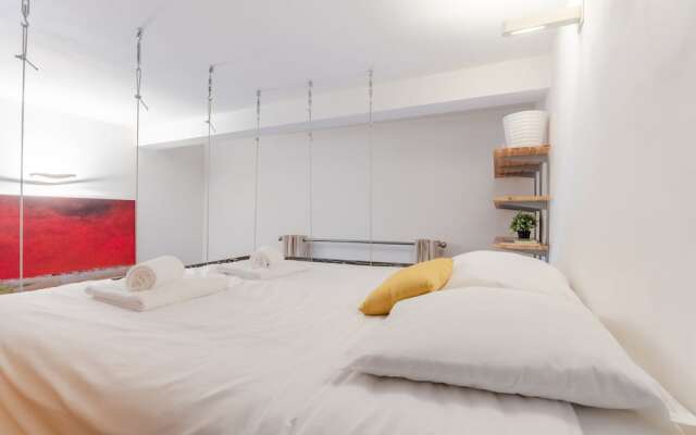 Duplex Apartment in Historic center