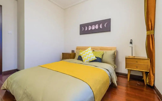 Xi'an Beilin·big Wild Goose Pagoda· Locals Apartment 00128350