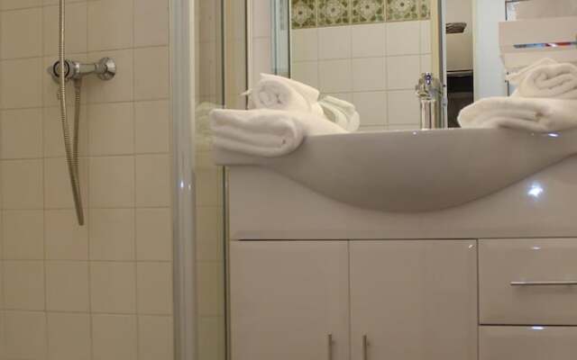 FEWO Angela - Haus Kapf