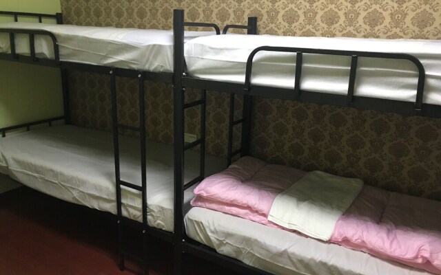 Hangzhou Hallow Hostel