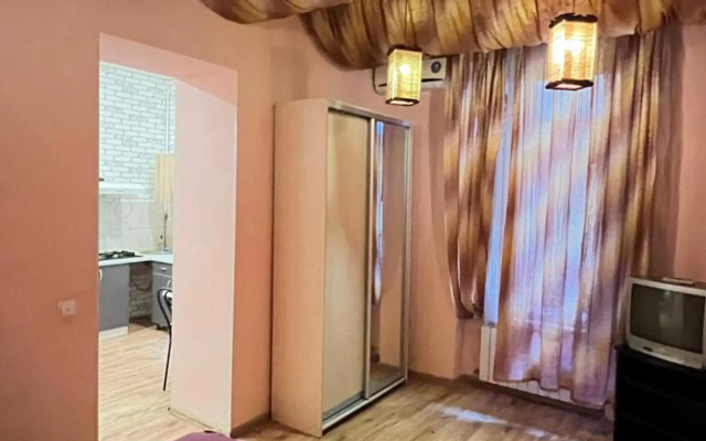 10/8 Kotliarska Moisha House